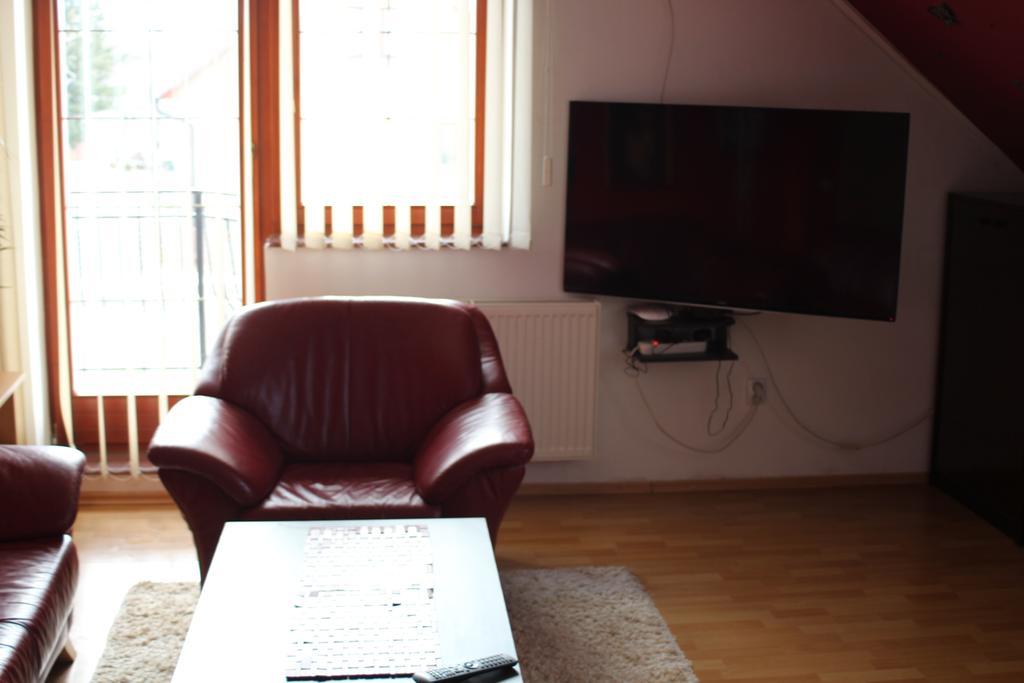 Penzion Rosnicka Liesek Trstená エクステリア 写真